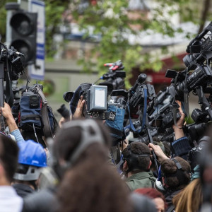 Dwoje łotewskich dziennikarzy odchodzi po zwolnieniu ich kolegi za kontrowersyjną wypowiedź