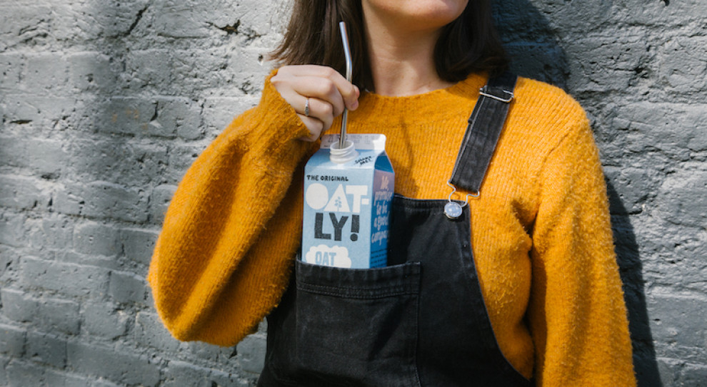 Oprah Winfrey, aktorka Natalie Portman, raper Jay-Z zainwestowali w szwedzką firmę Oatly (fot. twitter.com/oatly) Celebryci zainwestowali w wegańską firmę