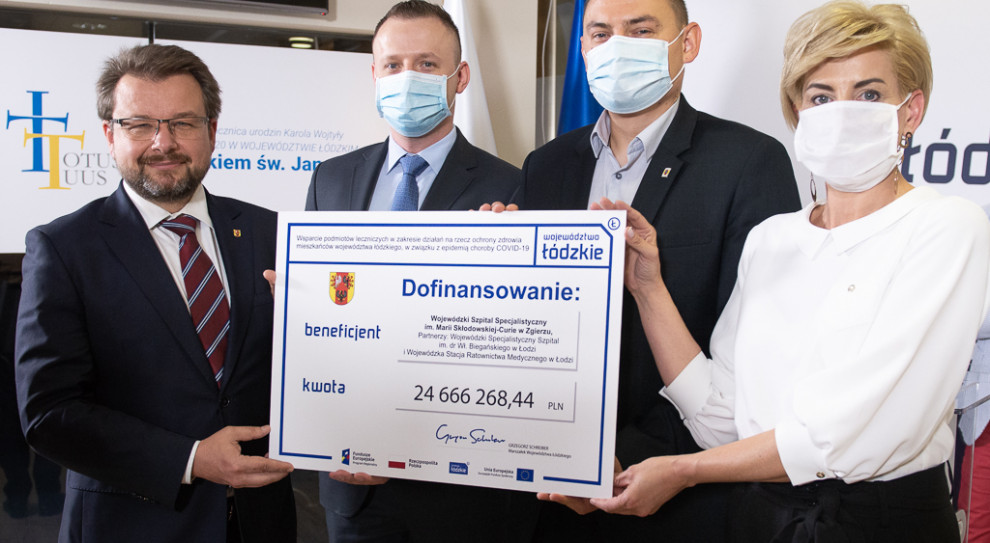 Dodatkowe pieniądze za pracę podczas pandemii (fot. lodzkie.pl) Dodatkowe pieniądze dla pracowników służby zdrowia za pracę podczas pandemii