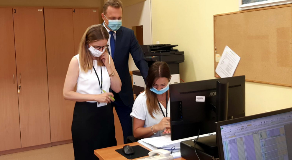 Bon turystyczny jest ważny do 31 marca 2022 r. i nie podlega wymianie na gotówkę, ani inne środki płatnicze (fot. twitter.com/zus_pl) Bon turystyczny: Już ok. 23 mln zł trafiło do przedsiębiorców turystycznych i organizacji