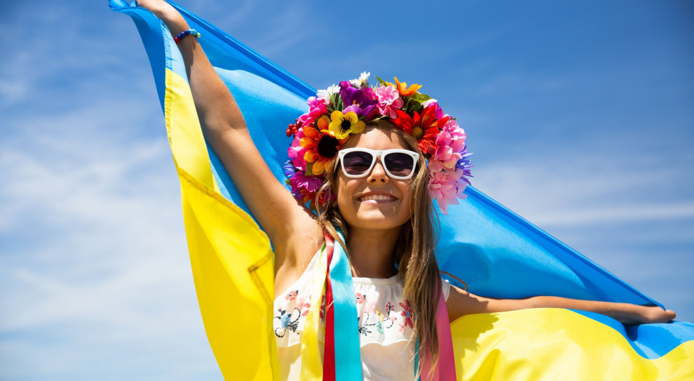 Wzrósł odsetek imigrantów z Ukrainy, którzy zadeklarowali chęć pozostania w Polsce na dłużej lub nawet na stałe (fot. Shutterstock) Ukraińcy chcą mieszkać i pracować w Polsce