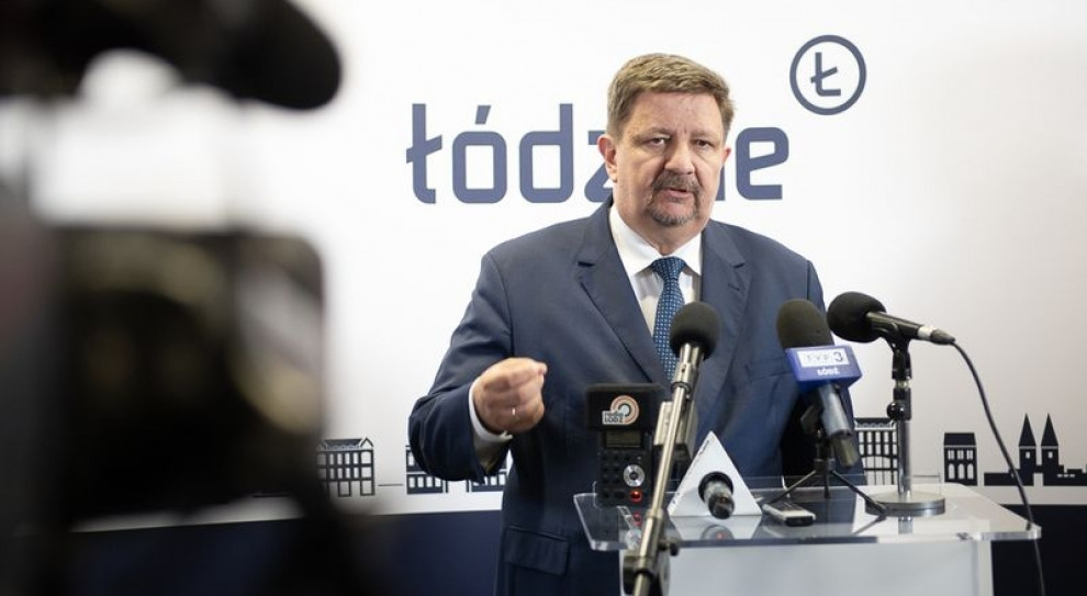 Marszałek województwa łódzkiego Grzegorz Schreiber. (fot. UMWŁ/Adam Staśkiewicz, Piotr Wajman) Łódzkie: Ponad 57 mln zł dla mikro i małych przedsiębiorców