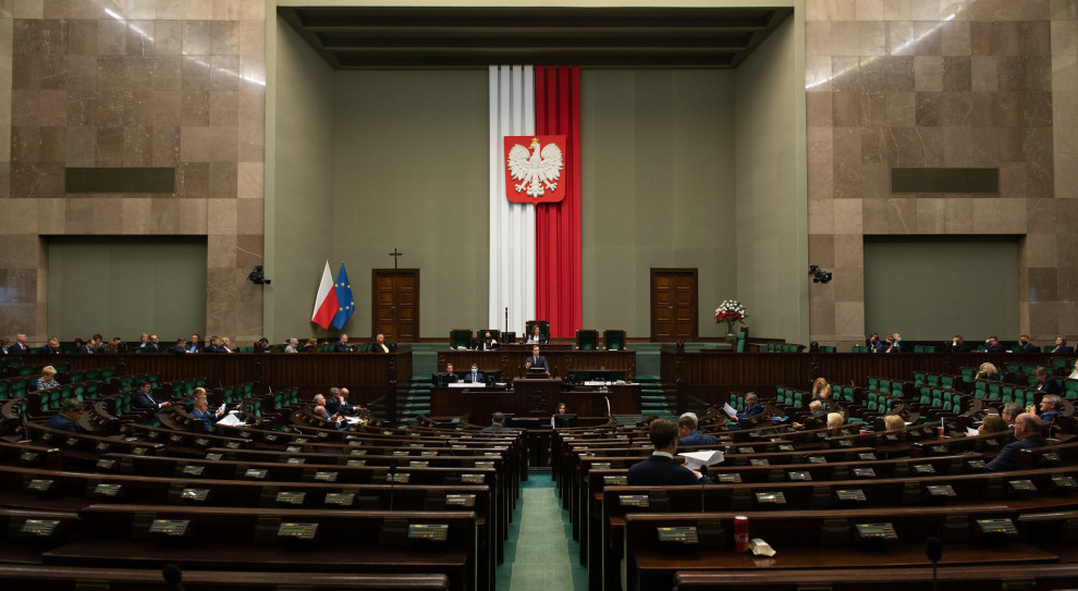 Ograniczenia dotyczą m.in. rekrutacji, w tym naboru do Straży Marszałkowskiej. (fot. Flickr/Sejm) Rząd szuka oszczędności. Rekrutacje i szkolenia w Kancelarii Sejmu ograniczone