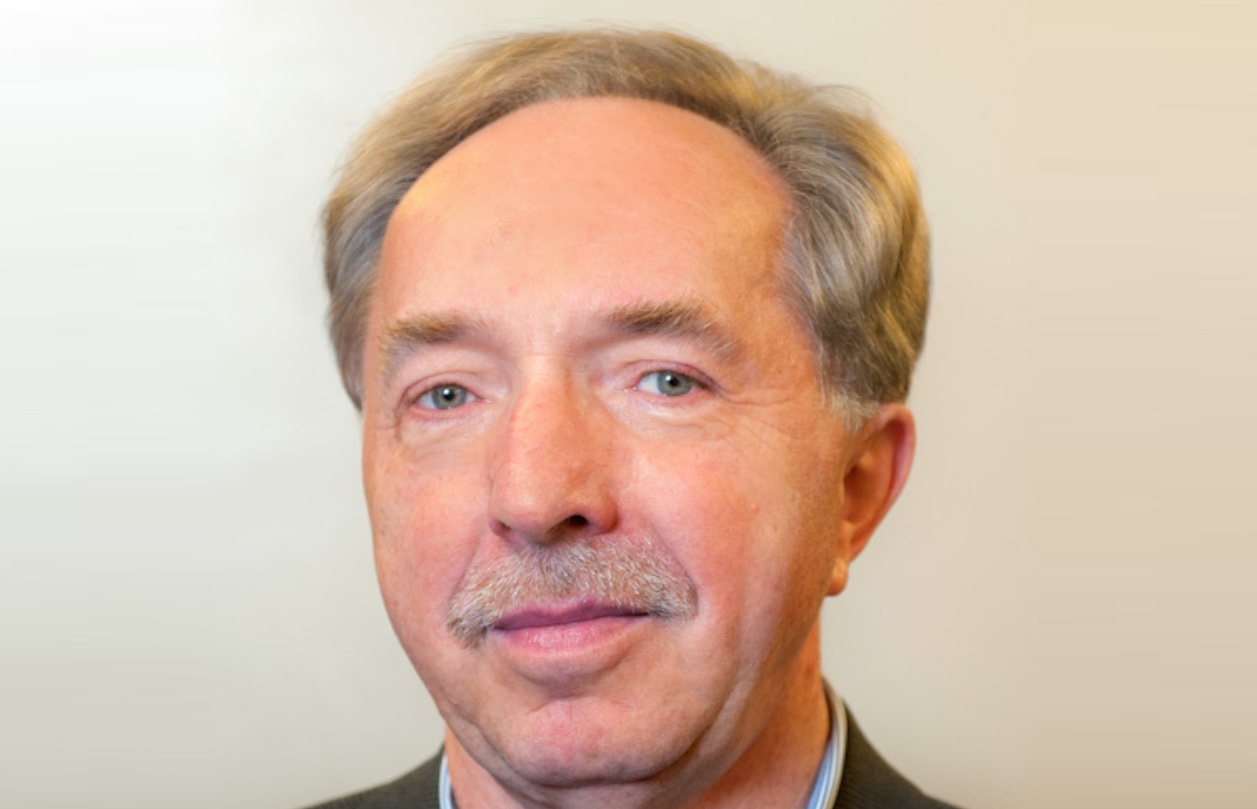 Mirosław Korzeb (fot. teatrguliwer.waw.pl)