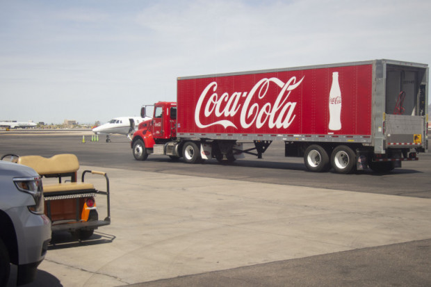 Coca-Cola zwalnia kilka tysięcy pracowników