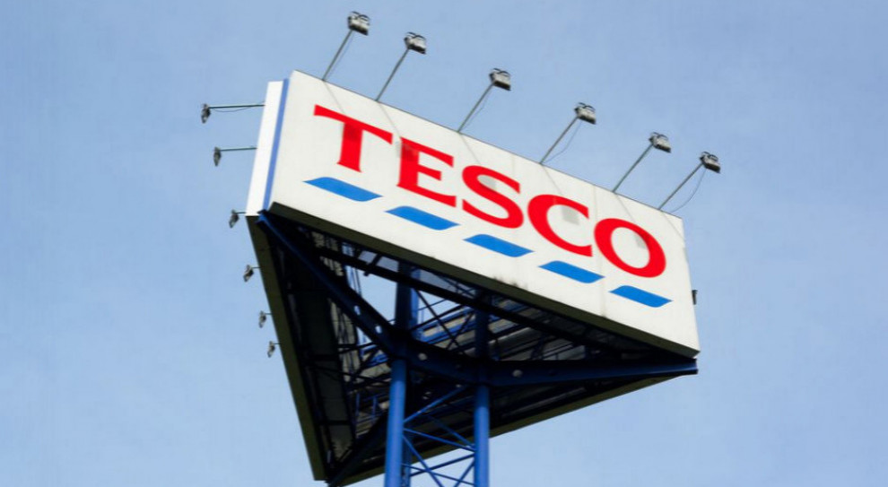 Tesco Polska jest w trakcie sprzedaży biznesu. (Fot. Shutterstock) Pracownik Tesco nielegalnie pozyskał firmowe dane. Sprawa trafiła do prokuratury
