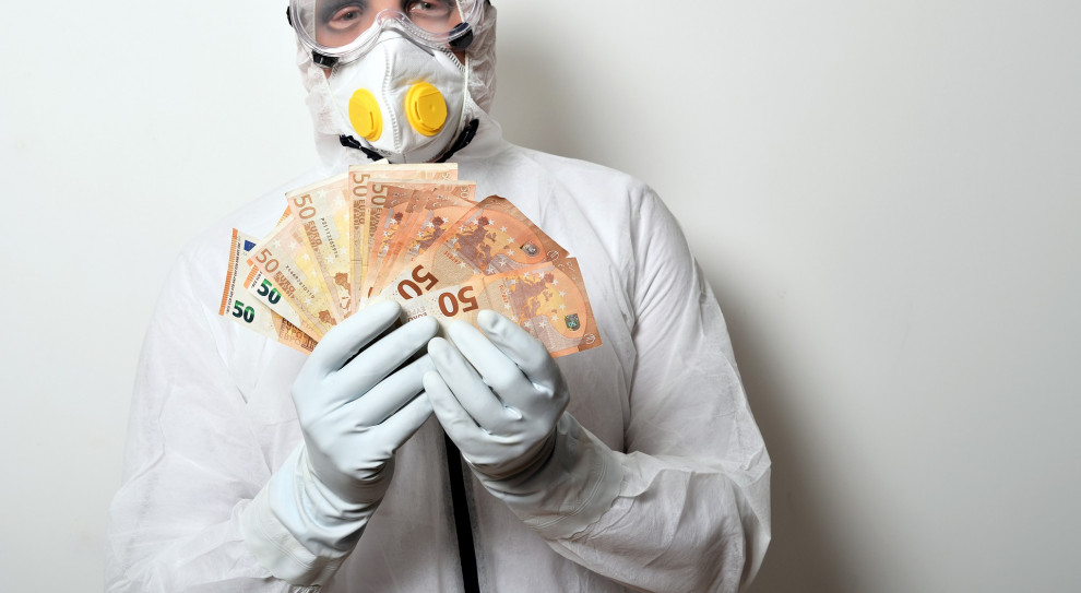 25,12 mld zł wynoszą obecnie dofinansowania na ochronę miejsc pracy z Funduszu Gwarantowanych Świadczeń Pracowniczych. (fot. leo2014 z Pixabay) Gigantyczne pieniądze dla firm z Tarczy antykryzysowej. Resort podaje kwotę