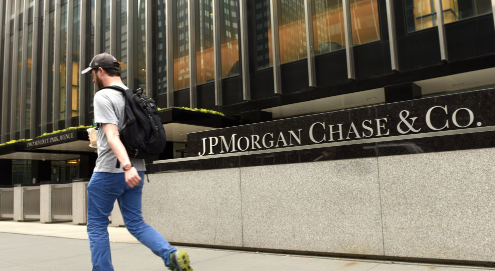 Spadek produktywności dotknął wszystkich pracowników JPMorgan (fot. Shutterstock) Praca zdalna to mniejsza wydajność. Przynajmniej w JPMorgan