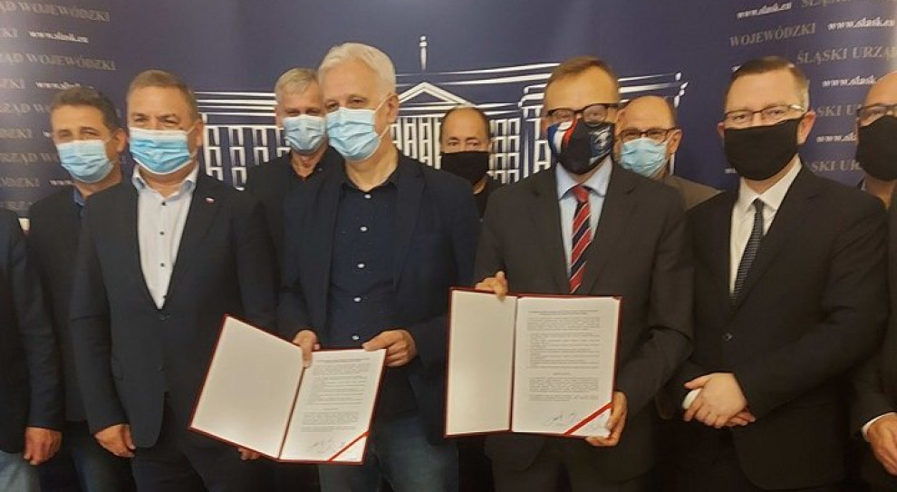 Podpisano porozumienie ws. zasad i tempa transformacji górnictwa (fot. twitter.com/MAPGOVPL) Rząd powoła pełnomocnika ds. transformacji terenów pogórniczych
