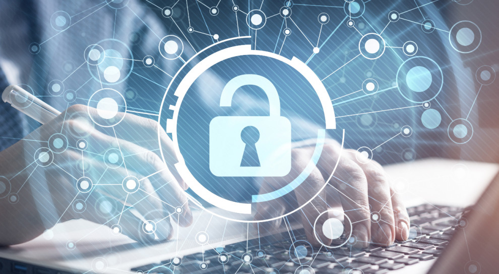 Zdaniem Konfederacji Lewiatan nie wszystkie firmy powinny być objęte nowym prawem (Fot. shutterstock) Cyberbezpieczeństwo do poprawki, ale innej niż chce rząd