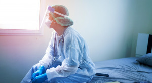 FZZ proponuje przyjęcie Tarczy Medyków (Fot. shutterstock) Związek walczy o medyków. Dodatek w wysokości średniej pensji dla każdego z nich