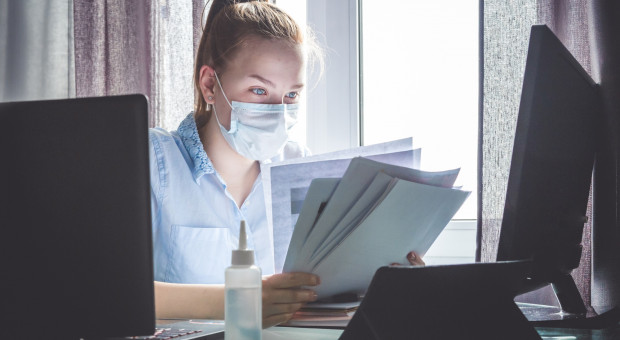 fot. Shutterstock Praca zdalna na kwarantannie. Karty rozdaje pracodawca
