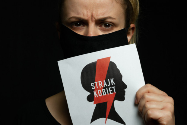 Strajkowanie na L4? Konsekwencje mogą być poważne. Urlop to bezpieczna opcja