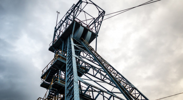 344 górników z PGG i 121 z JSW zakażonych koronawirusem (fot. shutterstock) Kopalnie: Kolejni górnicy zakażeni koronawirusem
