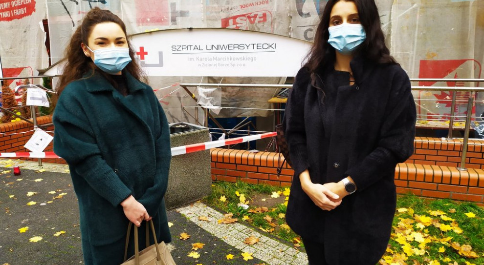 Studenci Uniwersytetu Zielonogórskiego od początku pandemii wspierają działania medyków (fot. Szpital Uniwersytecki) Samorządowe nagrody dla studentów-wolontariuszy