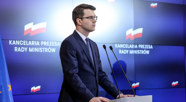 Piotr Müller (fot. Adam Guz / KPRM) Firmy łamiące obostrzenia stracą możliwość korzystania z tarczy antykryzysowej