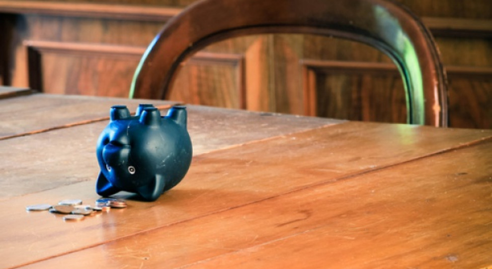 W 2019 r. płaca minimalna wynosiła 2250 zł brutto (Fot. Shutterstock) 1,5 mln Polaków zarabia co najwyżej pensję minimalną