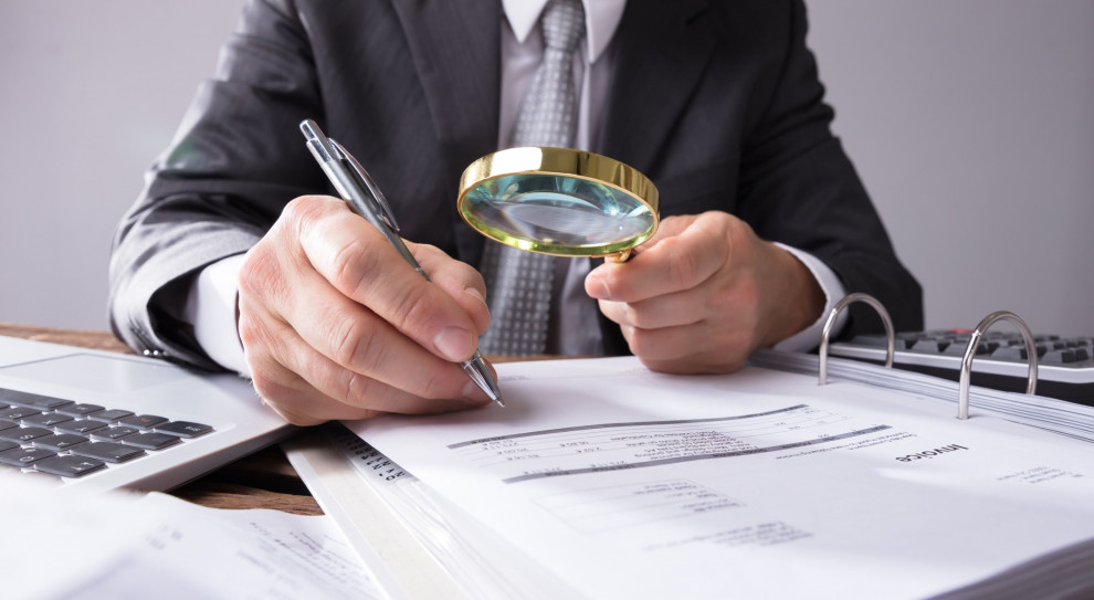 Z ulgi mogą skorzystać zarówno przedsiębiorcy płacący PIT, jak i spółki odprowadzające CIT (fot. shutterstock) Firmy poszkodowane przez pandemię dostaną zwrot podatku