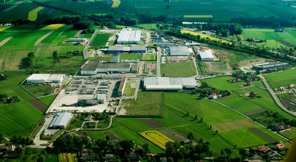 370 decyzji, zadeklarowane 16,9 mld zł inwestycji i niemal 5944 nowe miejsca pracy w 2020 r. (fot. ksse.com.pl) Rekordowy rok w strefach ekonomicznych