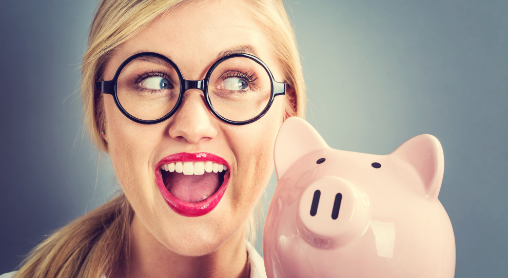 Coraz więcej osób zbiera w internecie pieniądze na różne cele, najczęściej leczenie, założenie biznesu lub projekt artystyczny (fot. shutterstock) Łatwiej będzie zbierać w sieci na biznes
