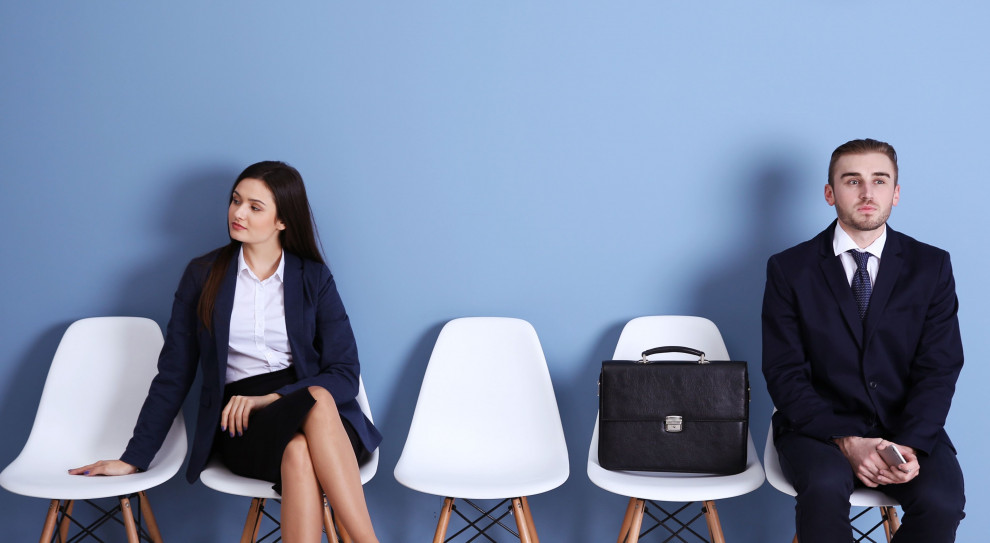 Odsetek firm planujących w 2021 roku nowe rekrutacje jest taki sam, jak przed rokiem (fot. shutterstock) Firmy liczą na odbicie. Chcą zatrudniać i podwyższać płace