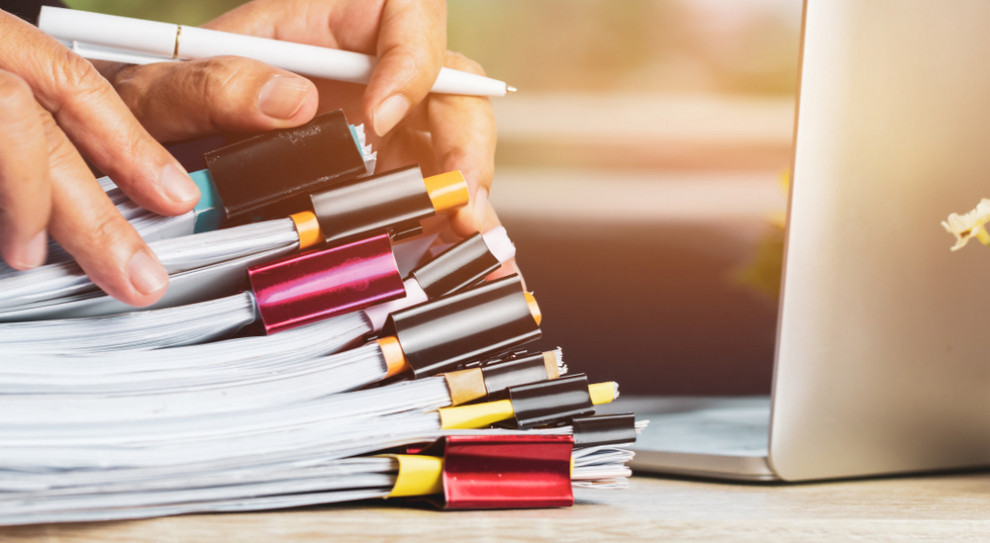Przygotowana przez rząd i PFR w obliczu drugiej fali pandemii Tarcza Finansowa 2.0. ma umożliwić mikro, małym i średnim firmom przyznanie subwencji, które będą mogły być w 100-proc. umarzane (fot. Shutterstock Kara dla firm łamiących przepisy: wyłączenie z tarcz branżowej i finansowej