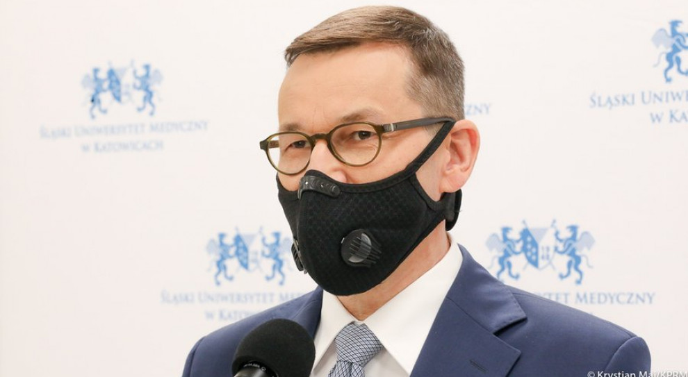 Mateusz Morawiecki (fot. Krystian Maj/KPRM) Premier: Ponad 700 mln zł z tarczy branżowej już na kontach firm