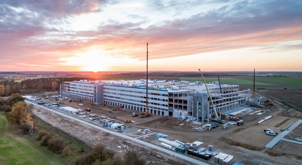 W Świebodzinie powstanie trzecie centrum robotyczne Amazon w Polsce, po Kołbaskowie koło Szczecina i Gliwicach (Fot. Mat. pras.) Amazon otwiera kolejne centrum logistyczne w Polsce. Zatrudni tysiąc osób i 3 tysiące robotów