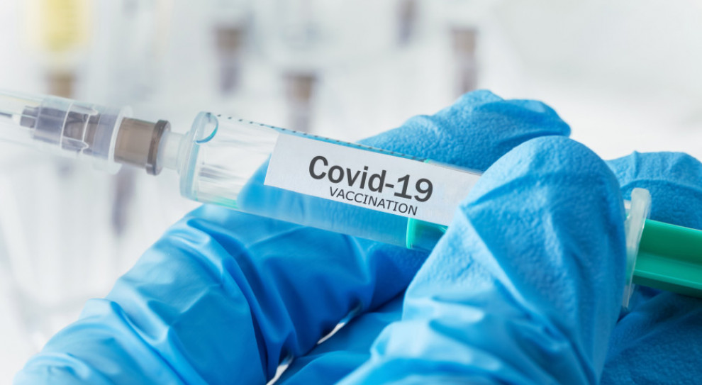 fot.shutterstock Farmaceuci mają prawo wykonywać szczepienia. I są chętni