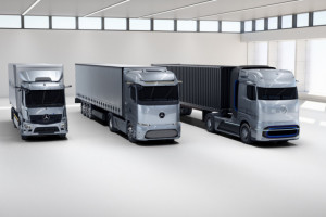 Daimler wydziela ciężarówki i wraca do Mercedesa