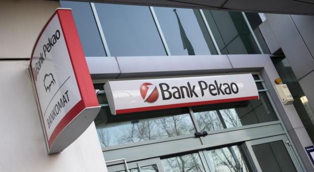 zwolnienia grupowe rozpoczną się w ostatnim tygodniu marca 2021 roku i zakończą do 30 czerwca 2021 roku (fot. PTWP) Zwolnienia grupowe w Pekao. Ponad tysiąc osób straci pracę
