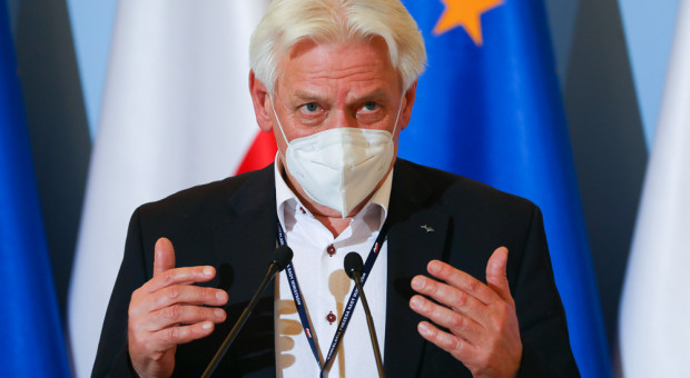Andrzej Horban (fot.Adam Guz / KPRM) Twardy lockdown w całym kraju? "Możemy zamknąć Polskę"