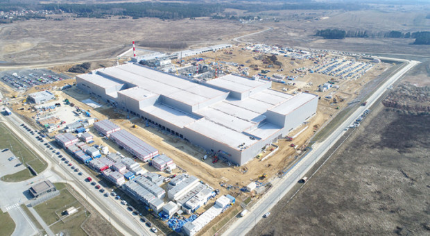 Dzięki nowej inwestycji powstanie kilkaset nowych miejsc pracy (Fot. materiały prasowe) SK IE Technology rozbuduje kompleks produkcyjny. Mocno zwiększy zatrudnienie