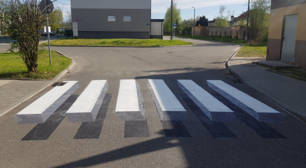 W Częstochowie powstały kolejne pasy 3D. (Fot. Budimex) Kolejne pasy 3D gotowe. Tym razem powstały w Częstochowie