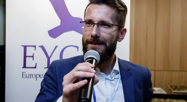 Jeżeli w jakimkolwiek aspekcie miałyby być zmiany, to będą to oczywiście zmiany in plus - powiedział Radosaw Fogiel (Facebook/Radosław Fogiel) PiS deklaruje: nie wycofamy się z dotychczasowych programów społecznych