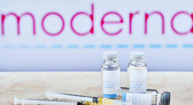 Moderna to producent szczepionki mRNA przeciw koronawirusowi fot. Flickr/Marco Verch, licencja CC BY 2.0 Moderna zatrudnia w Polsce