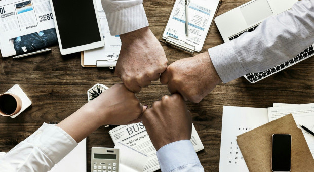 57 proc. pracowników odczuwa potrzebę udziału w najbliższym czasie w firmowych działaniach integracyjnych (fot. Pixabay) Nieważne, że zdalnie. Integracja jest potrzebna jak nigdy wcześniej