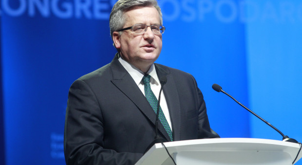 Bronisław Komorowski deklaruje wsparcie dla działań opozycji (fot. PTWP / Paweł Pawłowski) Bronisław Komorowski: politycy w Polsce zarabiają mało