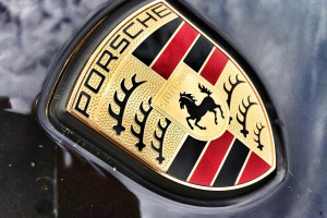 Firma Porsche pozwana w związku z aferą dotyczącą spalin