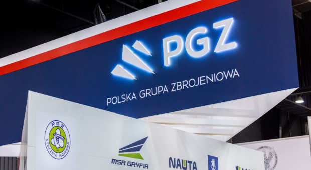 Związkowcy Polskiej Grupy Zbrojeniowej protestują przeciwko konsolidacji spółek (Fot. mat. pras.) Związkowcy z PGZ wszczęli protest. "Nie dopuścimy do zwolnień"