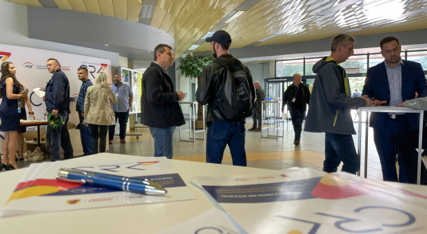 Pracownicy Kompleksu Energetycznego Bełchatów uczestniczyli w Dniu Otwartym Centrum Rozwoju Kompetencji fot. mat. pras. W Kopalni i Elektrowni Bełchatów pokazano ofertę szkoleń i kursów