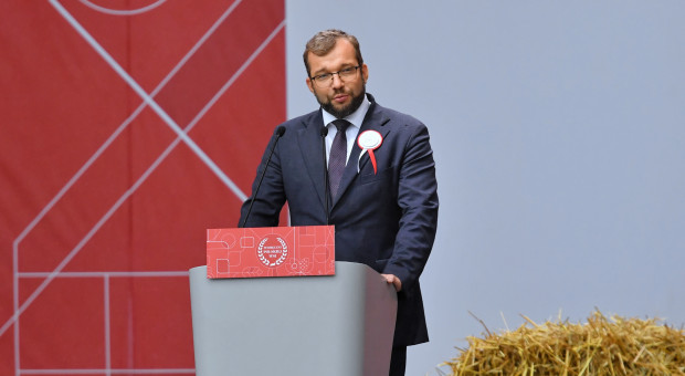 Minister rolnictwa i rozwoju wsi Grzegorz Puda (fot. PAP/Marcin Bielecki) Minister o szkołach rolniczych: oby zachęcały do kreatywności i samodzielności