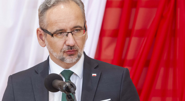 Minister zdrowia Adam Niedzielski (fot. PAP/Piotr Wittman) W październiku będziemy mieli 5 tys. zakażeń dziennie