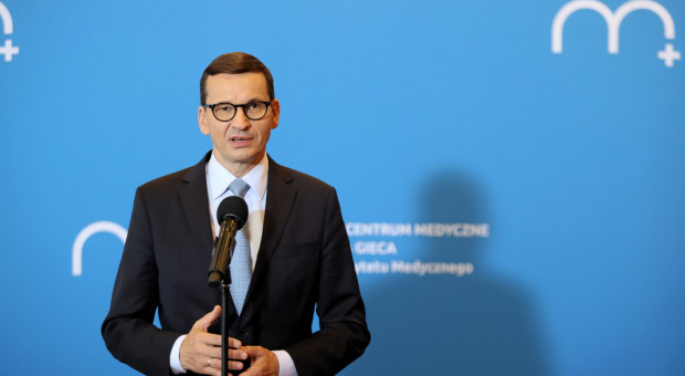 Premier Mateusz Morawiecki (Fot. PAP/AndrzejGrygiel) Premier zapowiedział podwyżki dla ratowników medycznych