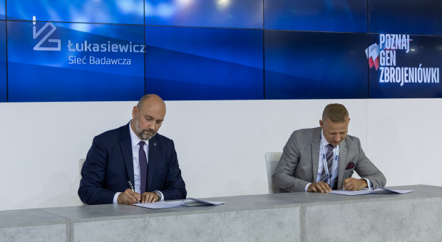 Sieć Badawcza Łukasiewicz i Polska Grupa Zbrojeniowa podpisały umowę o współpracy w obszarze B+R (fot. lukasiewicz.gov.pl) Grupa Badawcza Łukasiewicz i Polska Grupa Zbrojeniowa połączyły siły