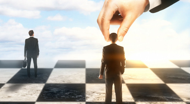 W dobie pandemii i wywołanego nią lockdownu gospodarki dla wielu firm restrukturyzacja okazała się koniecznością (Fot. Shutterstock) Restrukturyzacja w firmie to niełatwe zadanie. Czasem jest jednak koniecznością