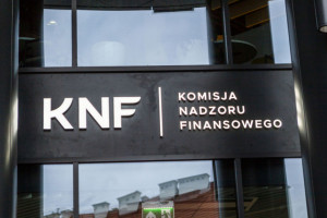 KNF nałożyła 900 tys. zł kary na byłego prezesa GetBacku