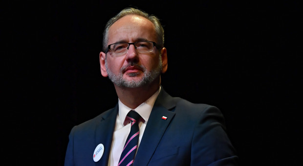 Minister zdrowia Adam Niedzielski (fot. PAP/Piotr Polak) Minister zdrowia o "drastycznych decyzjach". Chodzi o restrykcje