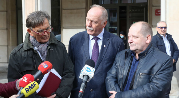 Nauczyciele czekają na spotkanie z premierem. "To kluczowe"