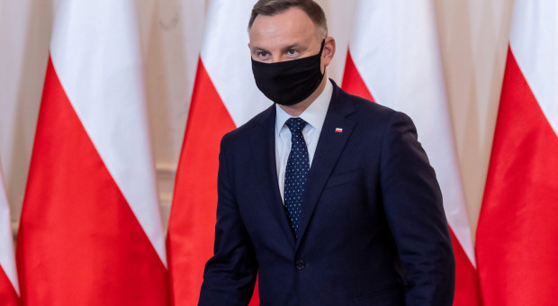 Prezydent Polski Andrzej Duda (fot. PAP/Bartosz Jankowski) Prezydent złożył życzenia ponad 90 tys. pracownikom